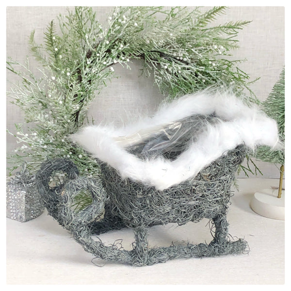 Grey Fur Sleigh